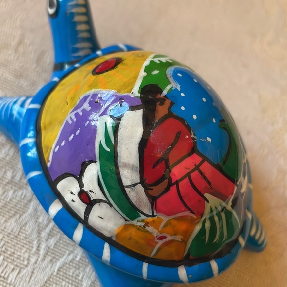 Hand-painted , signed, Mexican folk art terra cotta turtle tortoise trinket box - Picture 8 of 16